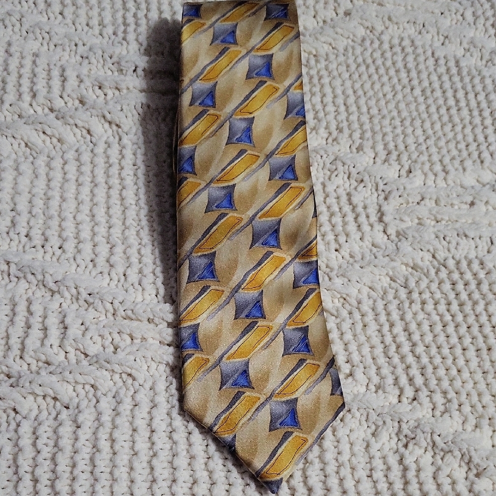Covington Gold and Blue Geometric Tie